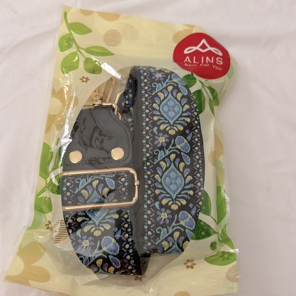 Alins Replacement Purse Duffle bag GuitarStrap Floral Southwestern Vibe - Picture 2 of 2